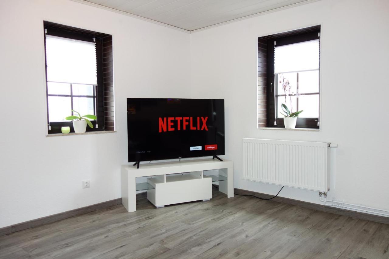 Happy-Homes Red - Up To 5 - Kueche - W-Lan - Netflix - Honig - Terrasse Altenstädt Exteriör bild